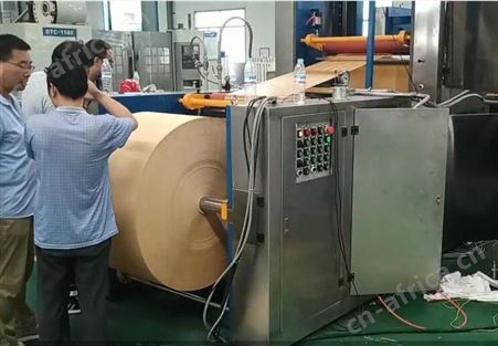 大口径卷管机器 卷管器 自动卷管机大型卷管器 螺旋管成型机 济南成东机械优质生产商