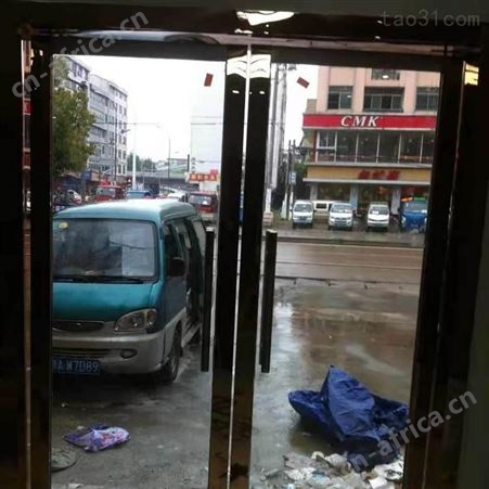 义乌安装户外广告电话 义乌工程广告围挡加工  义乌安装楼梯广告