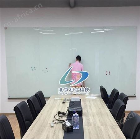 会议室玻璃板 玻璃隔断墙 简洁美观玻璃钢化板