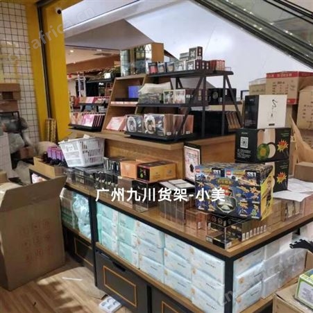 伶俐百货店十元店货架装修