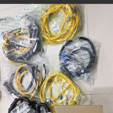卡特320B保险丝盒线束