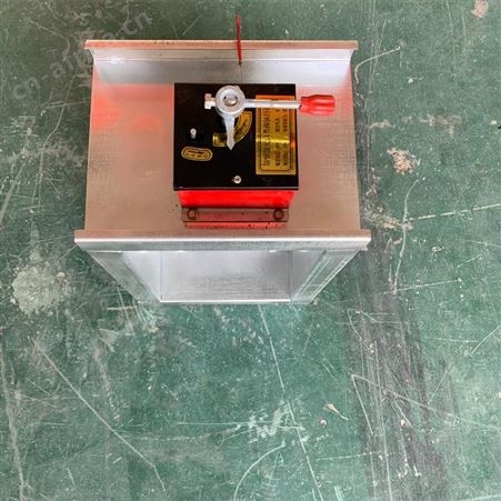 展括 山东原产地直供消防排烟防火阀 280℃70度防火阀定制镀锌排烟阀