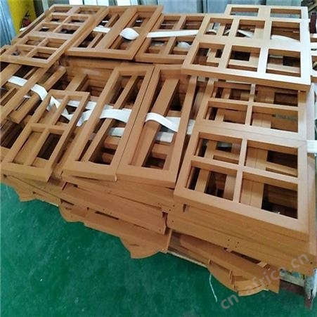 云南雕刻铝窗花包工包料批发