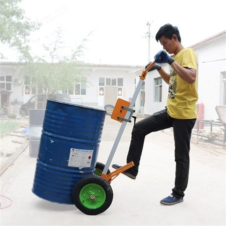 油桶搬运车手推塑料桶圆桶夹叉车铁桶拖车拉油桶神器小推车夹桶车