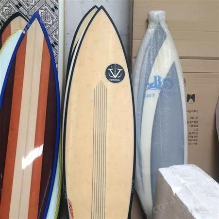 云雕冲浪板成型机 数控吸塑成型机亚克力 木版冲浪板生产设备