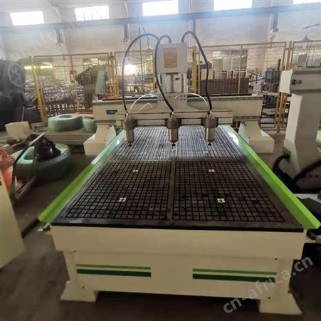 云雕冲浪板成型机 数控吸塑成型机亚克力 木版冲浪板生产设备