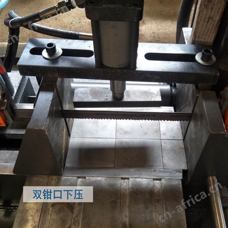 4230双钳口下压浩顺4240双柱卧式金属带锯床 海东小型锯床 金属切割