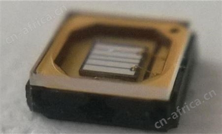 CUN6GF1A韩国首尔半导体灯珠，365nm紫光，3535石英玻璃，高功率