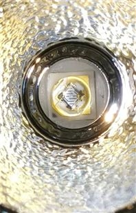 进口日亚UV365nm紫外线手电筒 玉石琥珀蜜蜡荧光防伪鉴定 3W