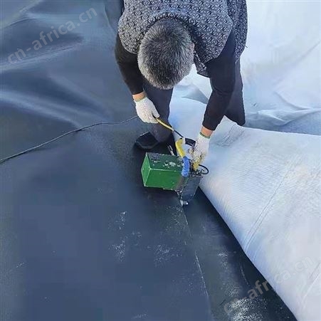 蓄水池复合土工膜 河道人工湖防渗膜1.0mm 永基供应