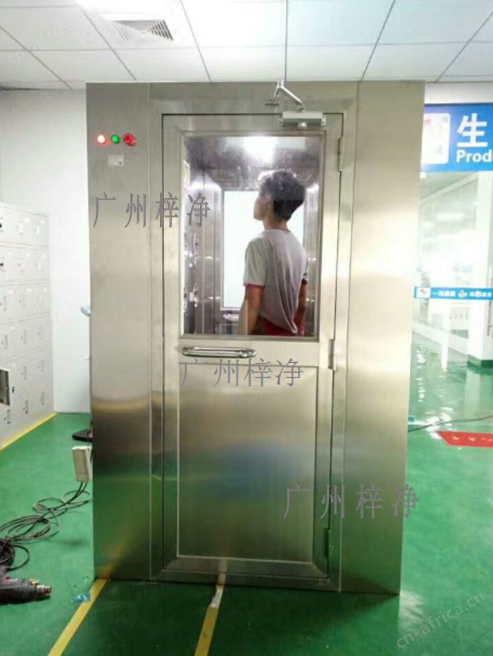 不锈钢手拉门风淋通道