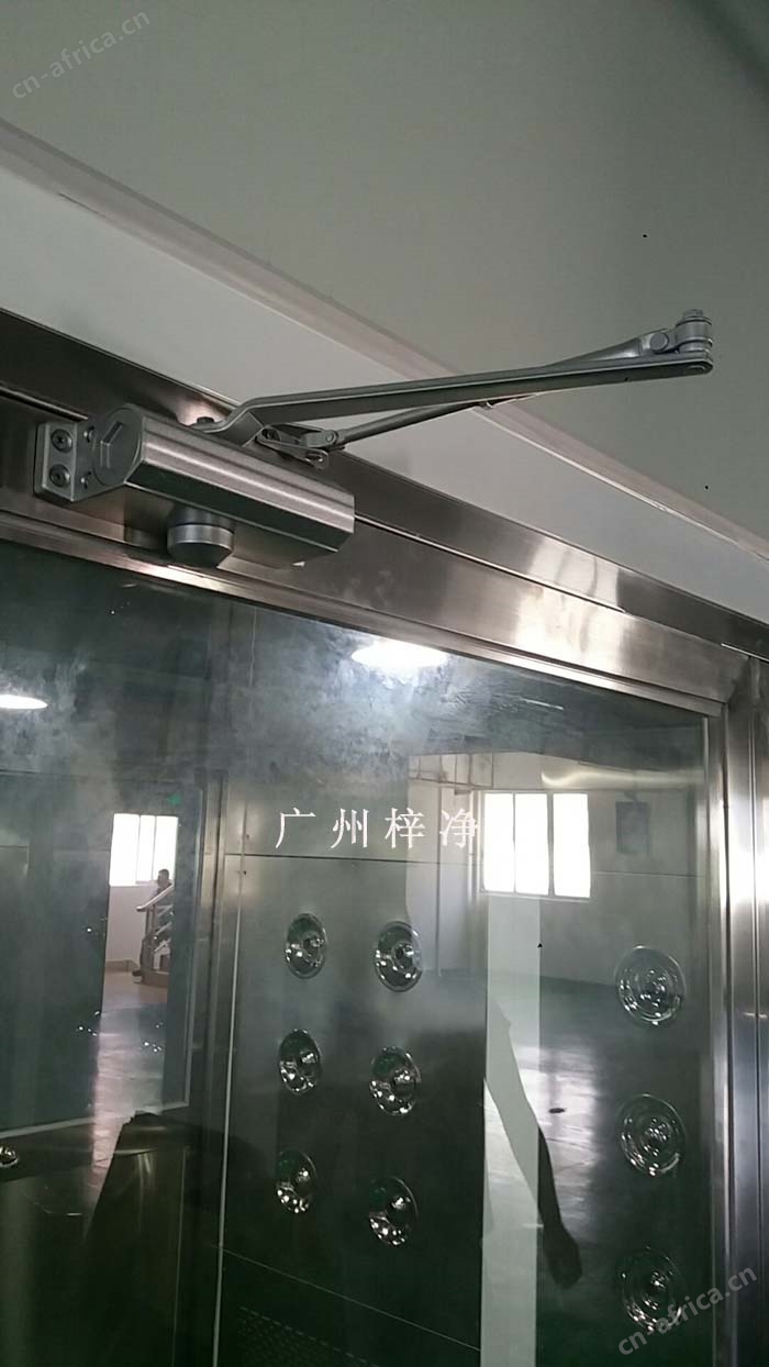 风淋室闭门器细节图 风淋室闭门器细节图