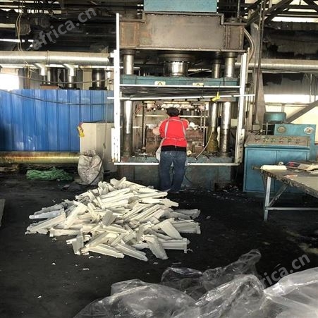 顺征 电缆沟复合 螺钉式 预埋式支架 玻璃钢 电缆支架 定制