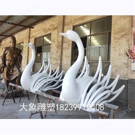河南玻璃钢雕塑厂家 卡通雕塑价格 雕塑定做