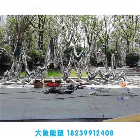 南京不锈钢镂空雕塑 不锈钢圆环雕塑 不锈钢几何鹿雕塑