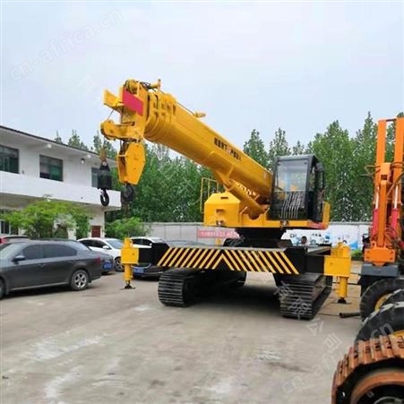 厂家供应小型链条吊车 复杂戈壁链条吊车吊重行走
