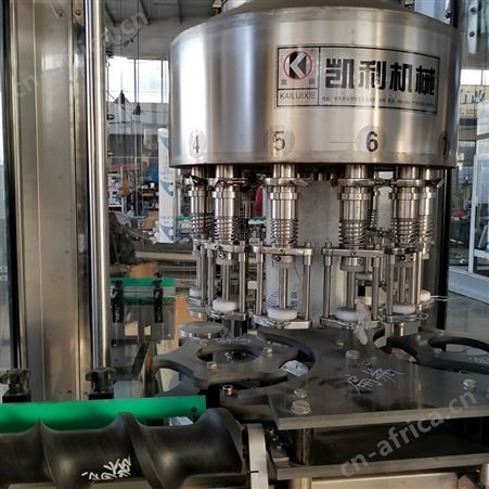 全自动高密醋灌装机 米醋灌装机 酱油灌装机 味极鲜灌装机