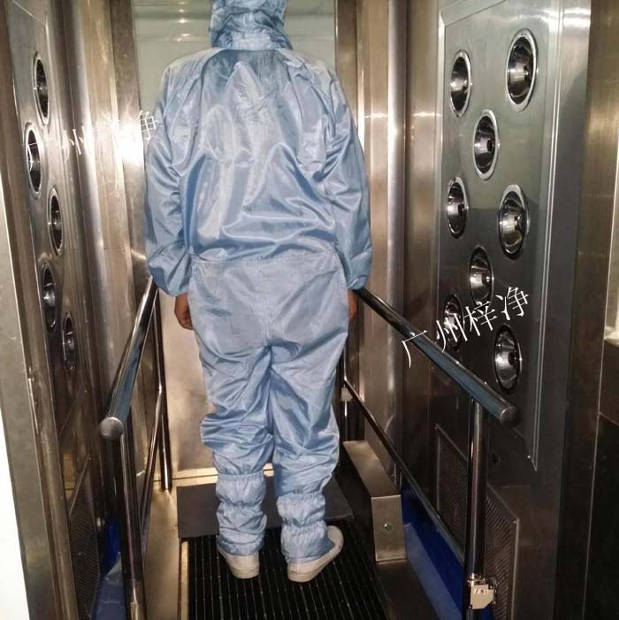 风淋室配套鞋底清洁机使用方法